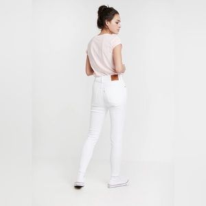 Levi’s Mile High Super Skinny Jeans, Size 24, White